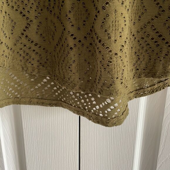 Calypso Women’s Army Green Cut Out Loose Fit Shirt - Picture 3 of 6